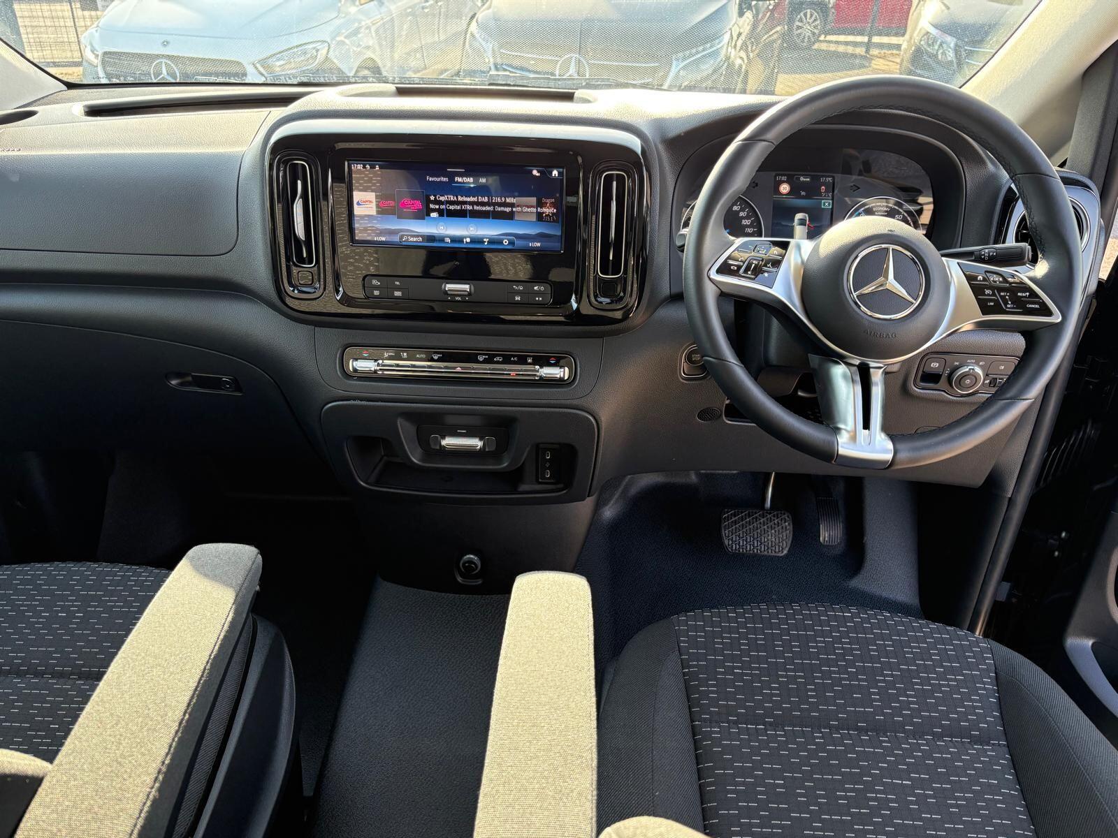 Mercedes-Benz eVito